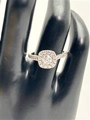 1 CTW 53 Diamond Engagement Ring 14K White Gold 4.2 grams size 7.25